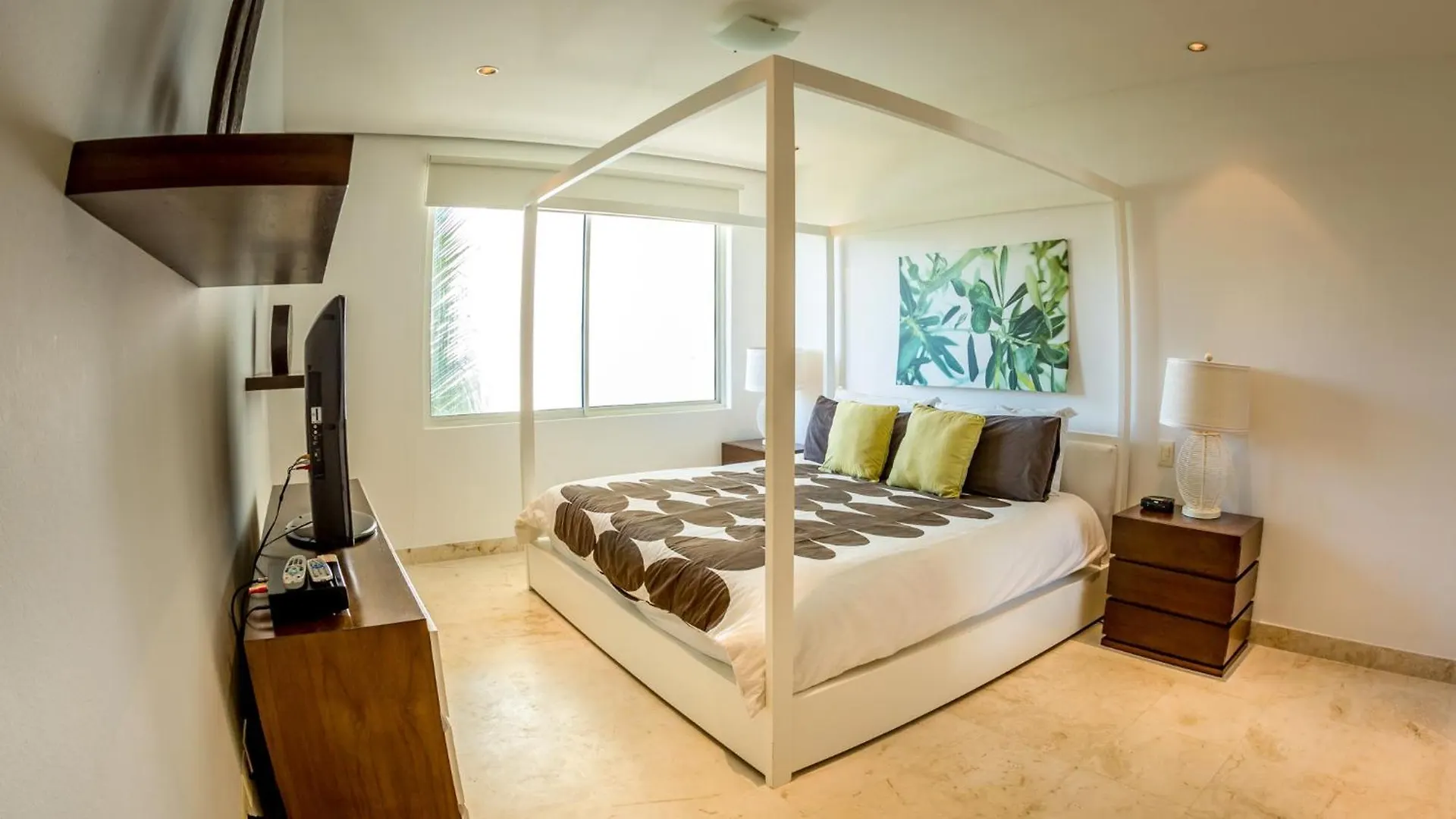 **** מלון דירות פלאייה דל כרמן The Elements Oceanfront & Beachside Condo Hotel מקסיקו