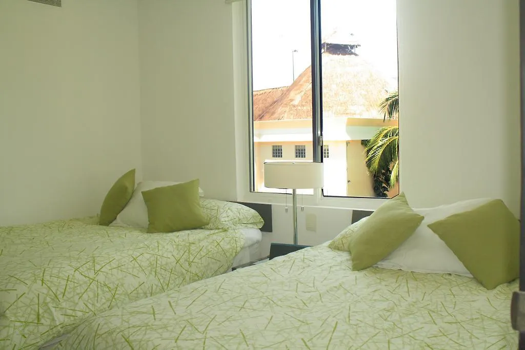 Aparthotel The Elements Oceanfront & Beachside Condo Hotel Playa del Carmen